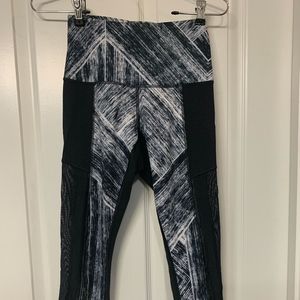 Black and White Mesh Cropped Lululemon Leggings